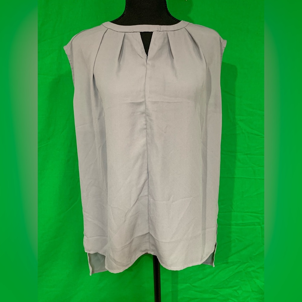 Catherine Woman’s Blouse M nwt